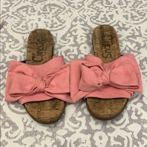 Bow slides